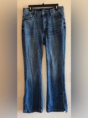 Judy Blue, 13/31, slim bootcut jeans